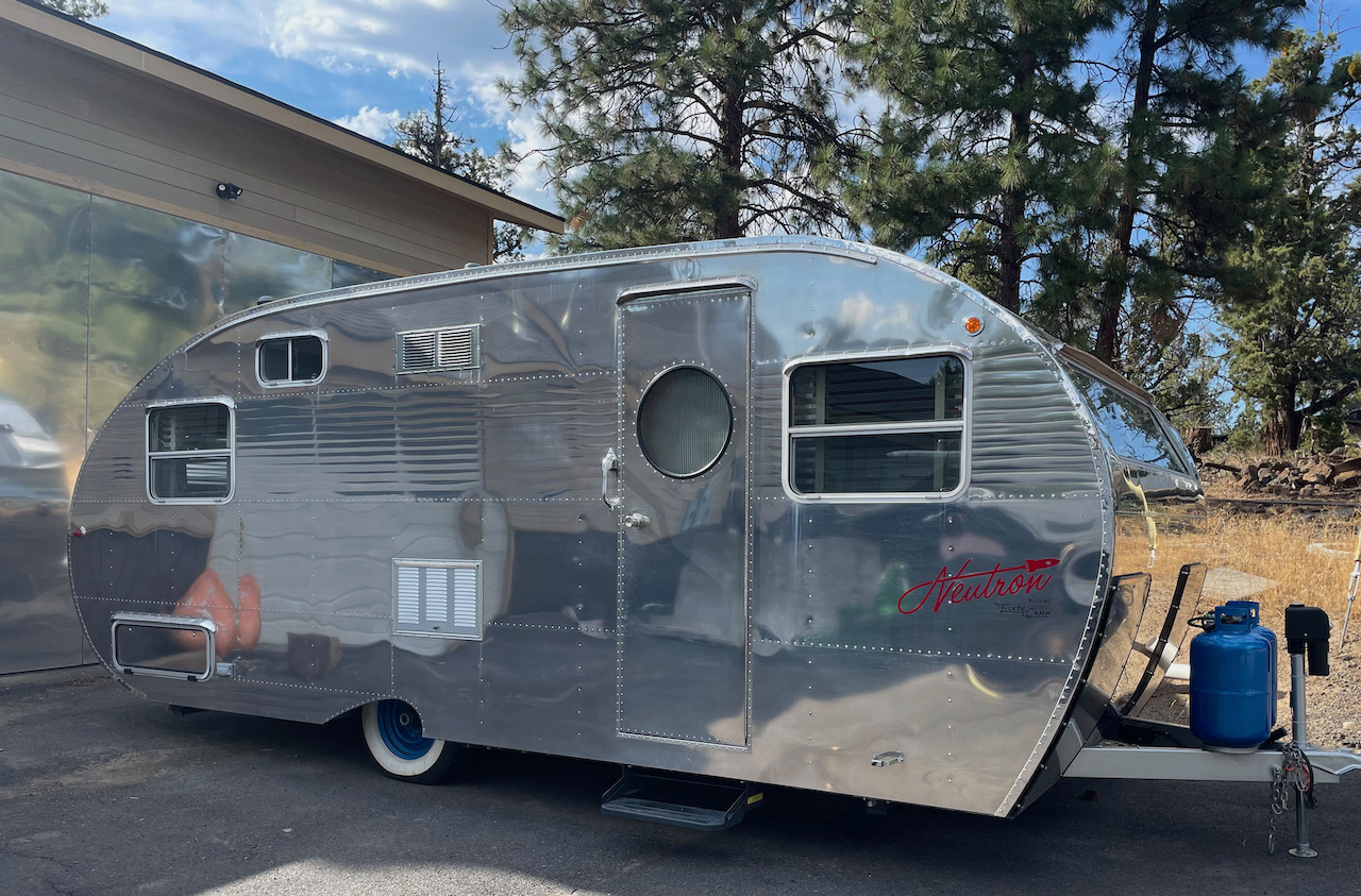 SOLD!  2018 Flyte Camp Neutron